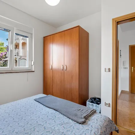 Stunning Apartment In Srima With Wifi Apartmán